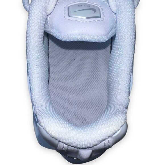 Nike Air Max Plus GS 'White Metallic Silver' AR1852-100 Youth 4.5 Women's 6 - Picture 9 of 12